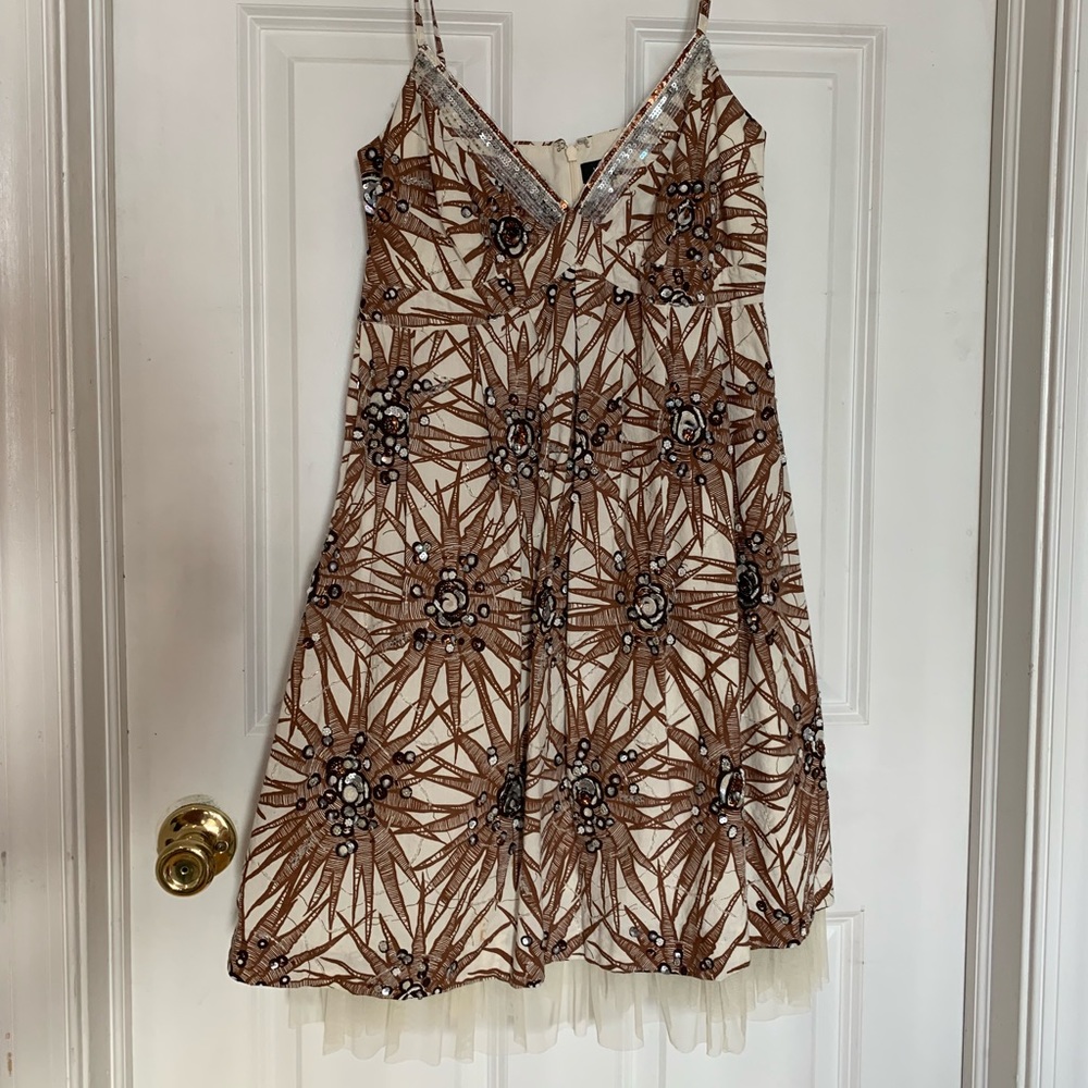 Cream and Tan beaded cocktail dress✨🌟⭐️